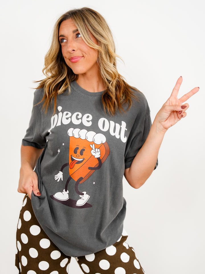 Plus/Reg Short Sleeve "Piece Out" Graphic Tee - Freckled Poppy