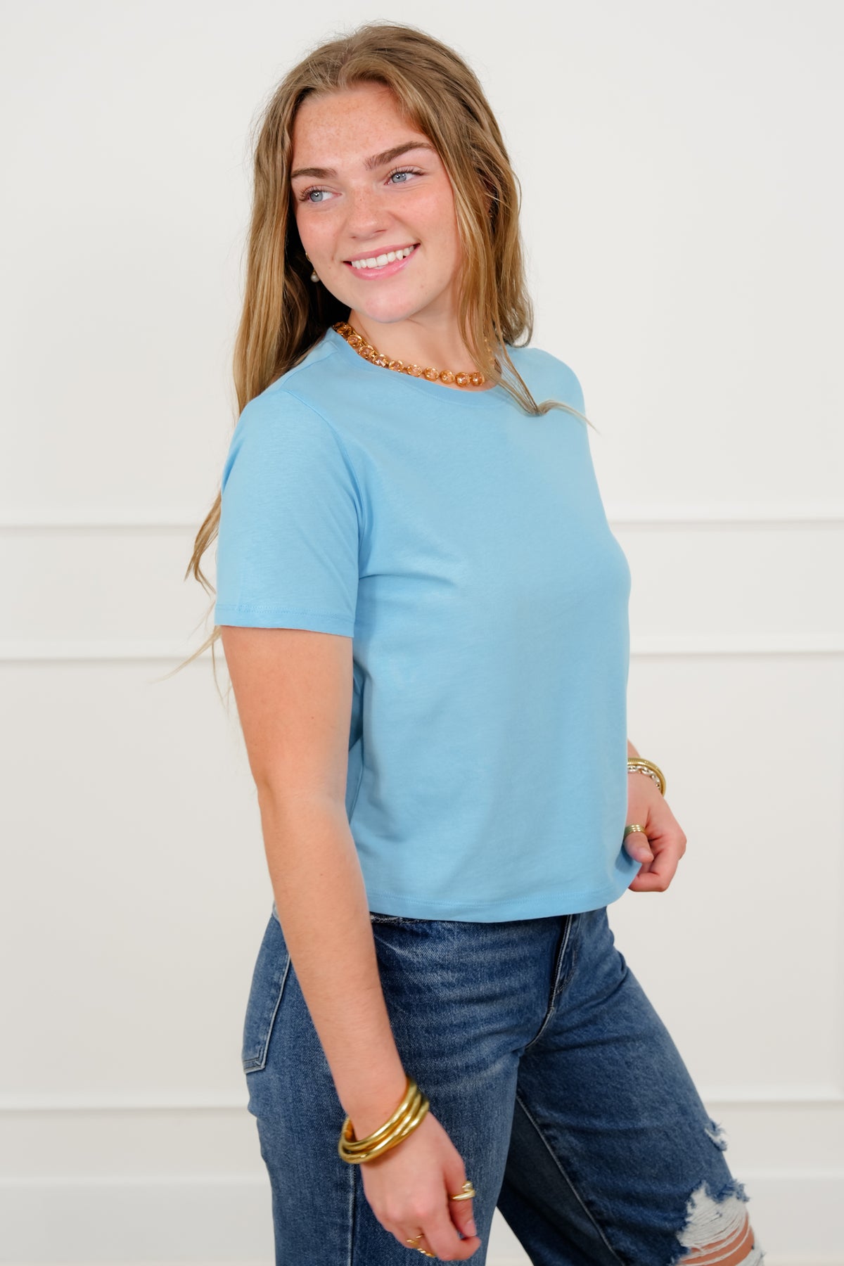 Solid Color Short Sleeve Crew Neck Top - Freckled Poppy