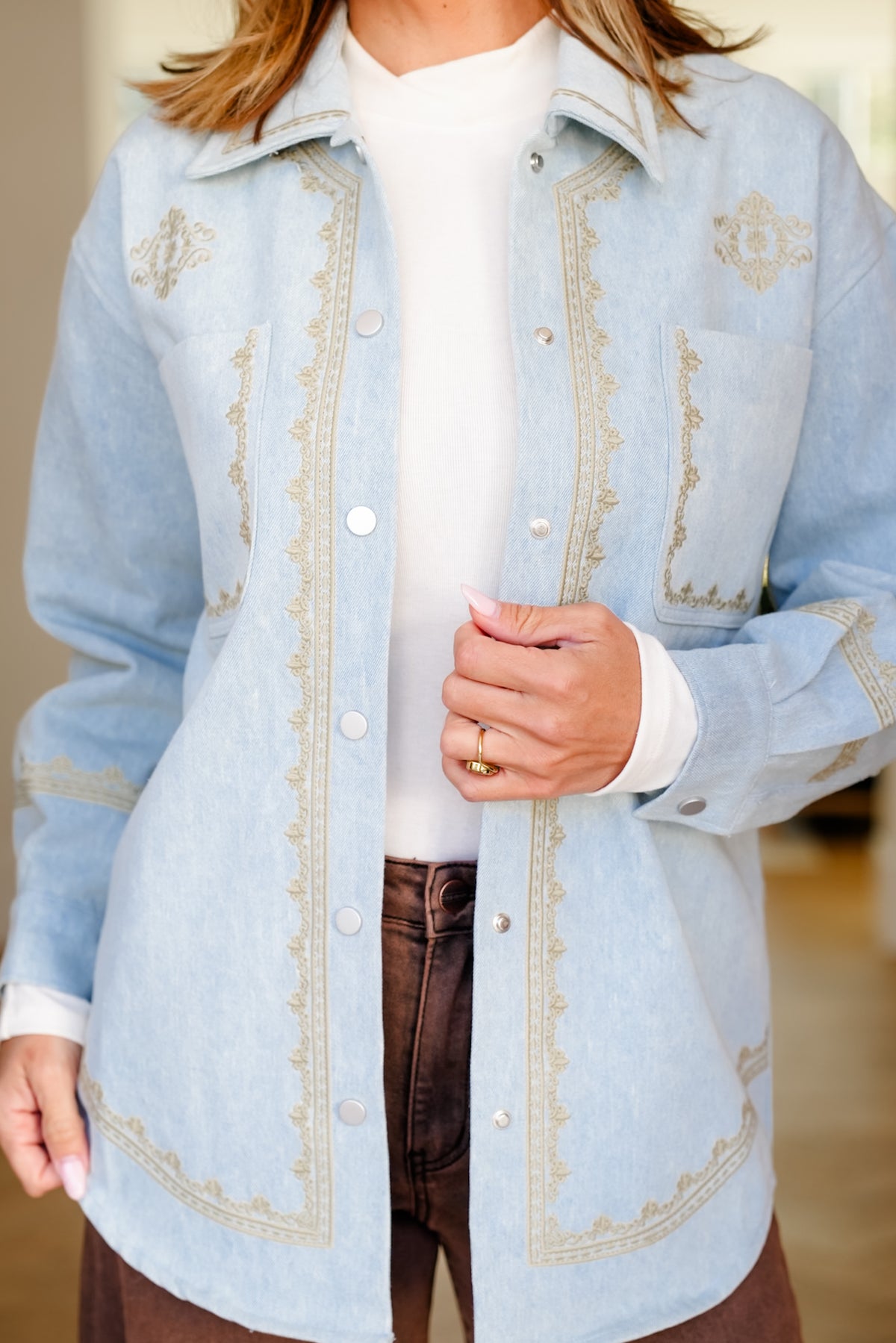 Plus/Reg Embroidered Long Sleeve Button Down Shacket - Freckled Poppy