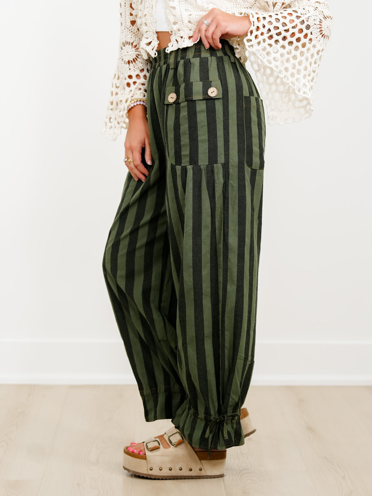 Plus/Reg Striped Elastic Waist Wide Leg Pants With Tiered Panels - Freckled Poppy
