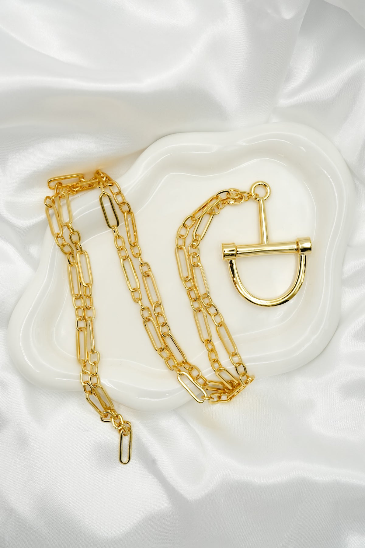 Stirrup Chain Necklace - Freckled Poppy