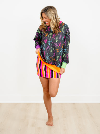 Plus/Reg Dancing Skeleton Print Long Sleeve Pullover Top - Freckled Poppy