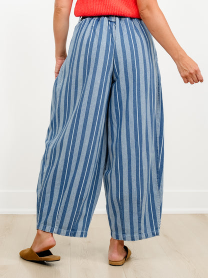 Plus/Reg Washed Striped Drawstring Barrel Leg Pants