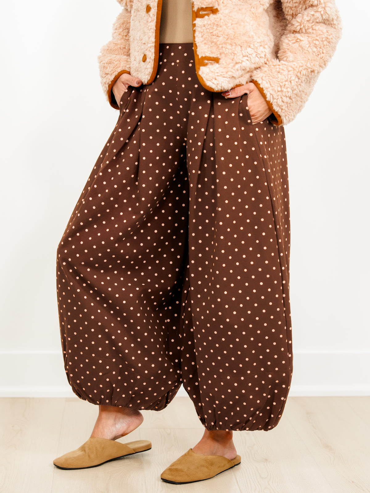 Plus/Reg Polka Dot High Waist Balloon Leg Pants - Freckled Poppy