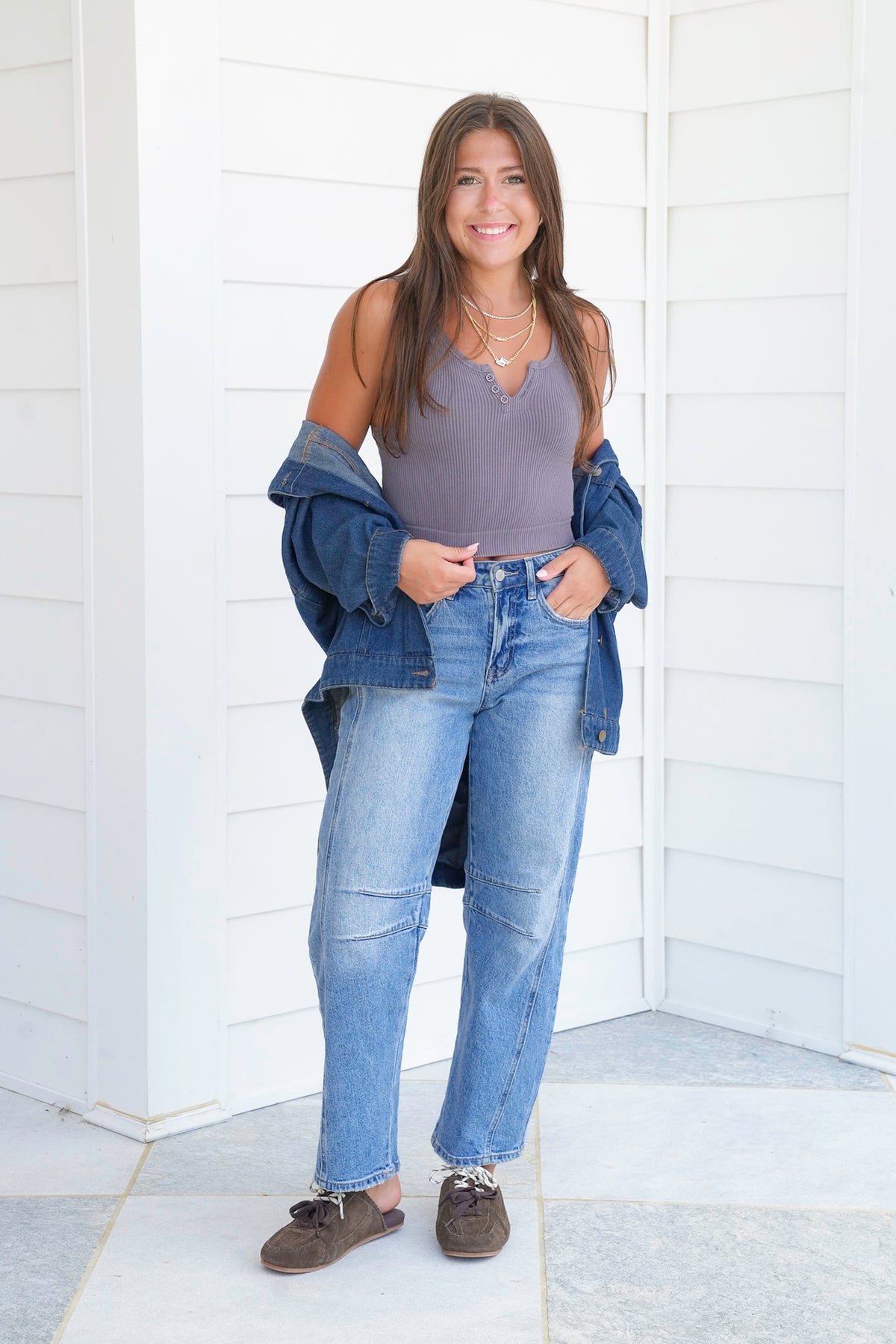 Seamless Square Neck Wide Shoulder Button Down Crop Tank