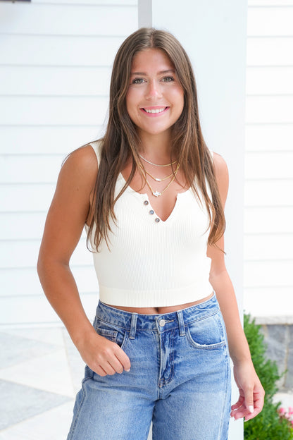 Seamless Square Neck Wide Shoulder Button Down Crop Tank