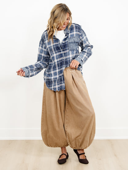POL Plaid long Sleeve Button Down Top with Contrast Trim