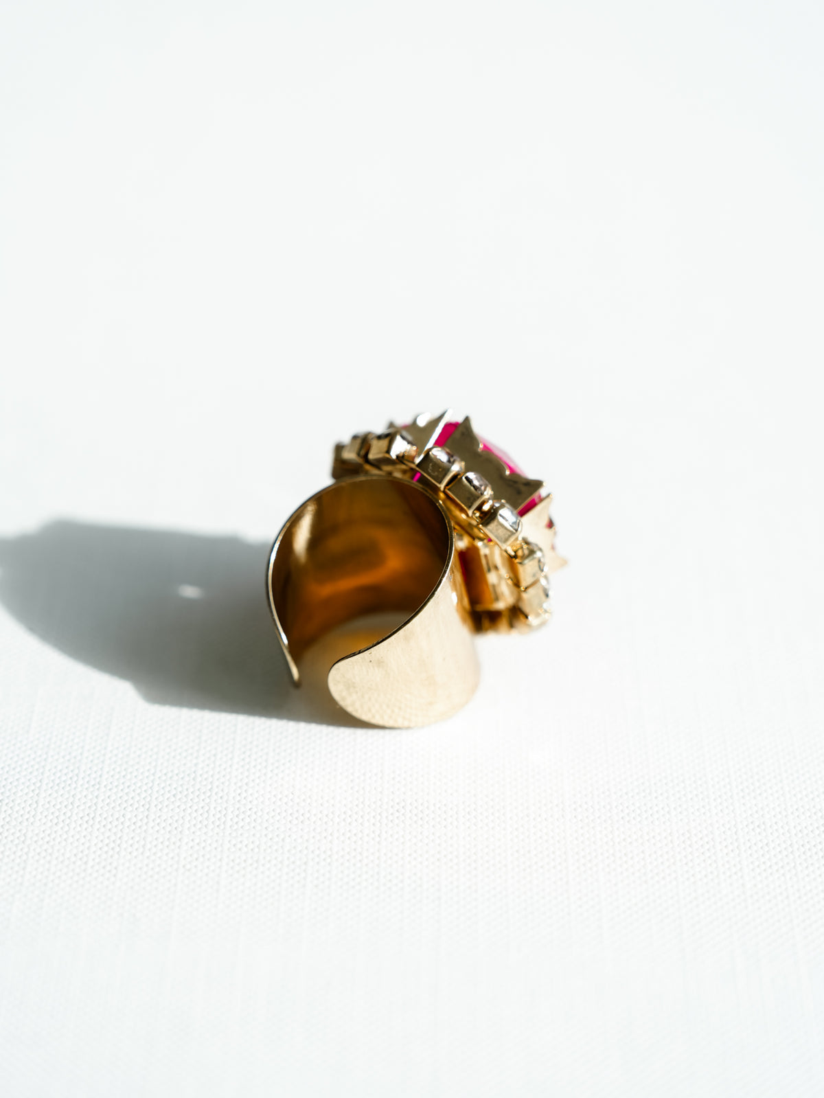 SIENNA Tova Valley Ring In Bright Peony