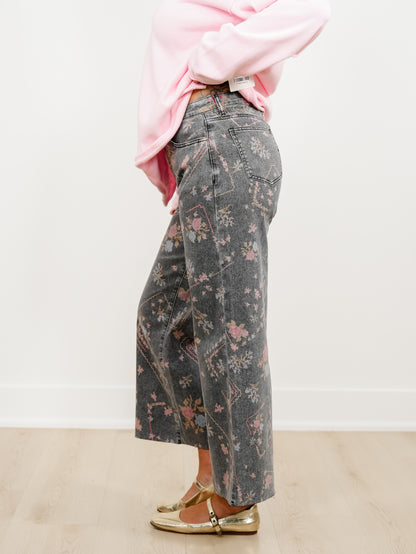 Plus/Reg Embroidery Print High Waist Wide Leg Cropped Jeans - Freckled Poppy