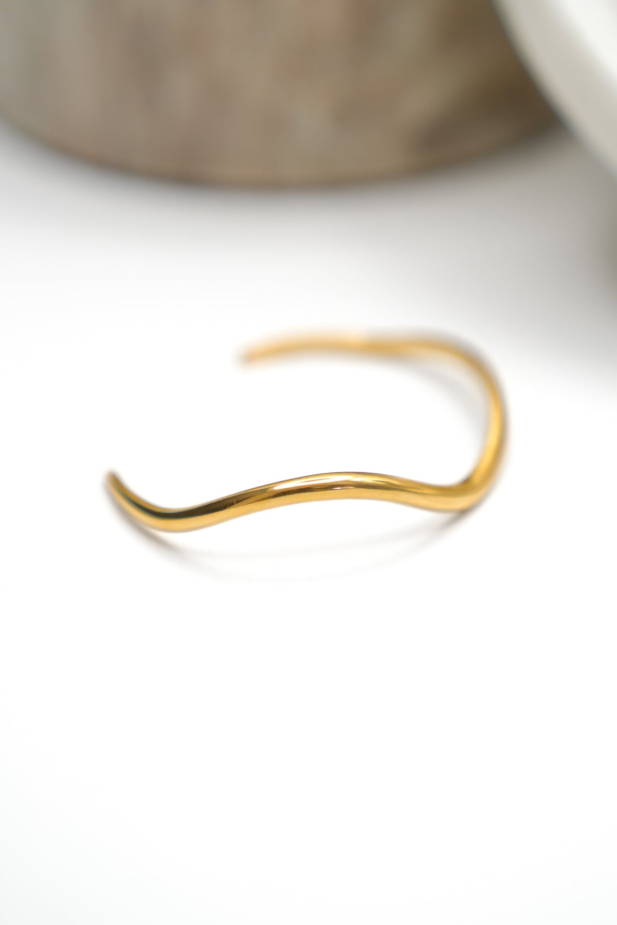Salty Cali Wave Bangle - Freckled Poppy