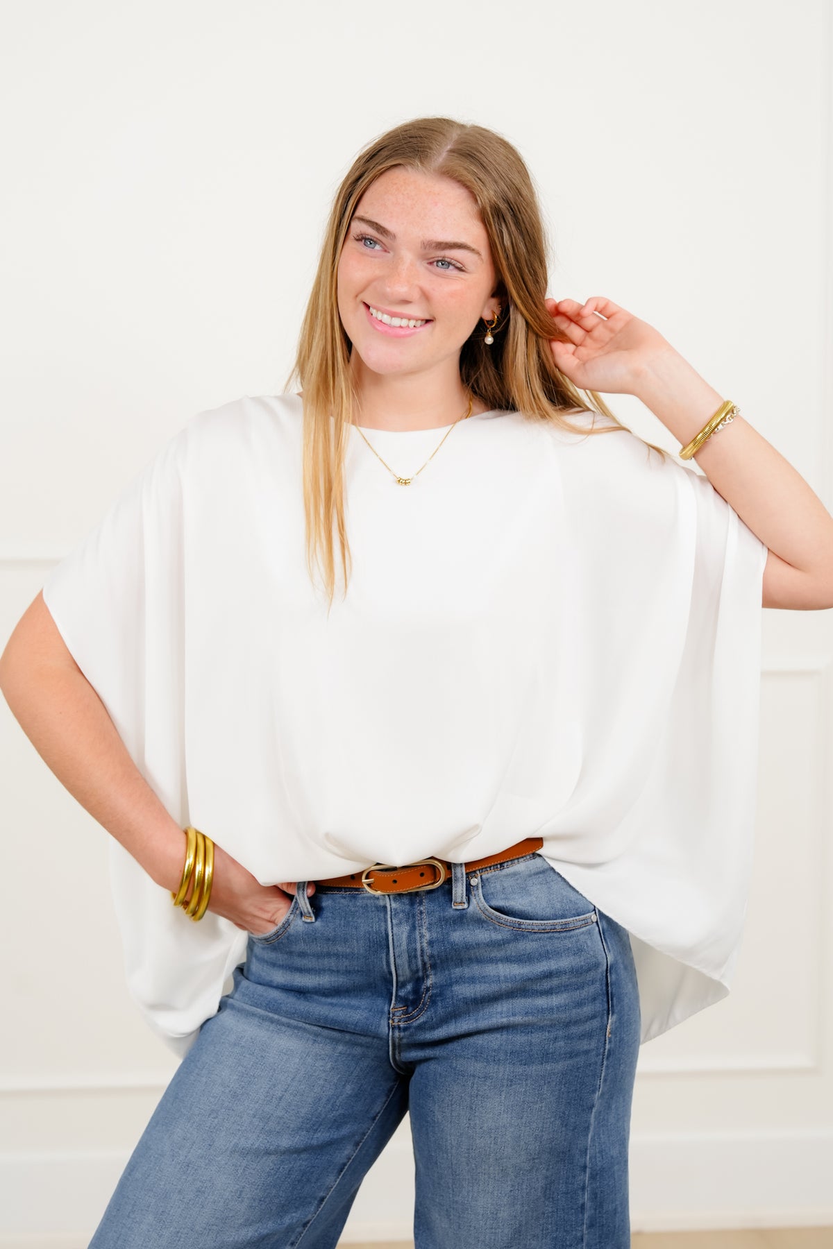Plus/Reg White Short Sleeve Round Neck Top - Freckled Poppy