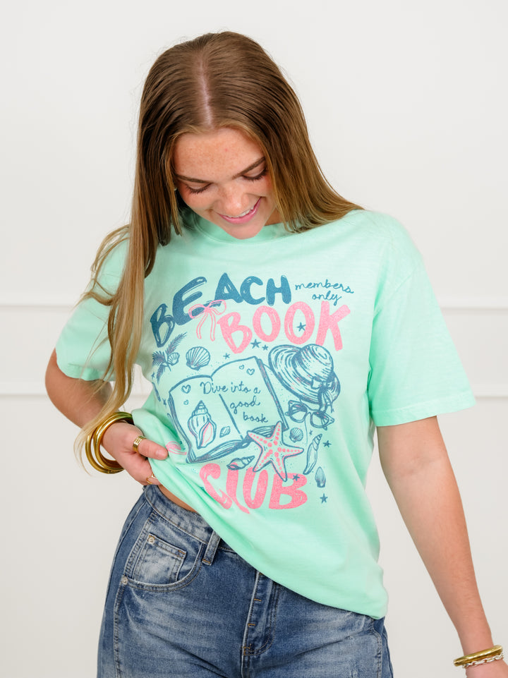 Plus/Reg Short Sleeve "Beach Book Club" Graphic Tee - Freckled Poppy