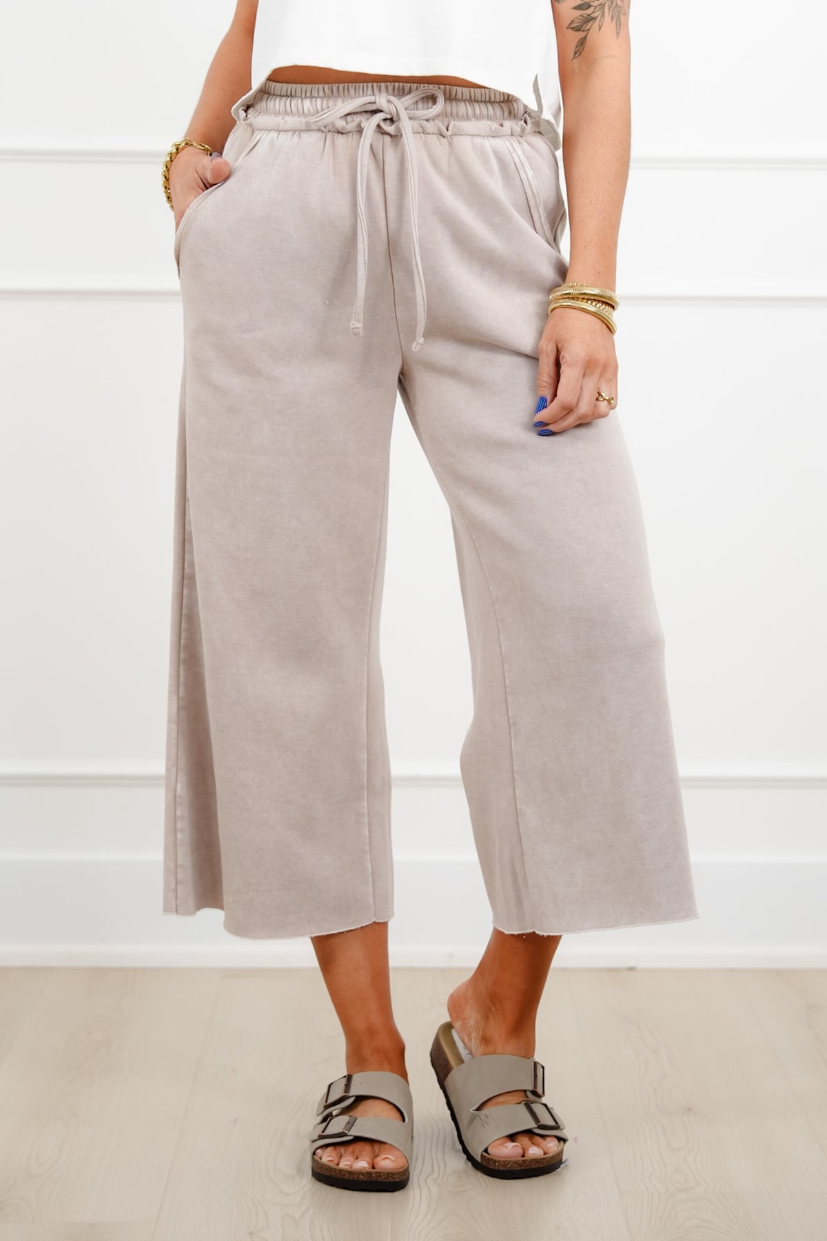 Door Buster! Zenana Acid Wash Fleece Palazzo Sweatpants with Pockets - Freckled Poppy