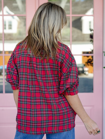 Plus/Reg Plaid Short Sleeve Button Down Top