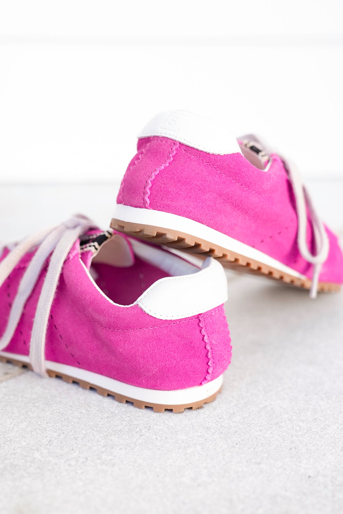 Shu Shop Retro Low-Top Suede Sneakers - Freckled Poppy