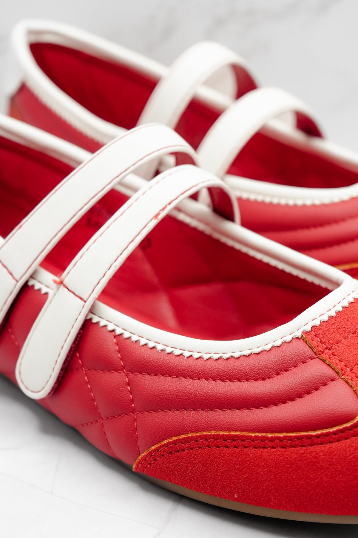 Shu Shop Mary Jane Flat with White Accents - Freckled Poppy