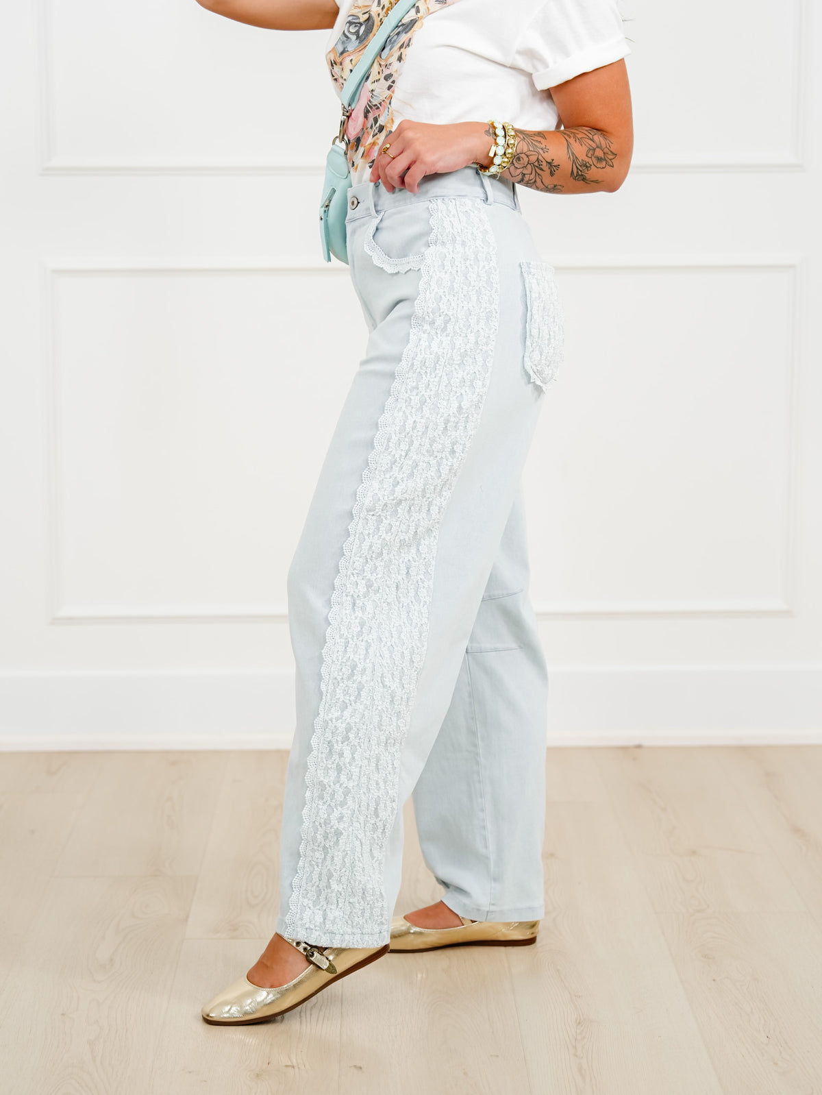 Plus/Reg Light Wash Barrel Pants with Lace Trim - Freckled Poppy