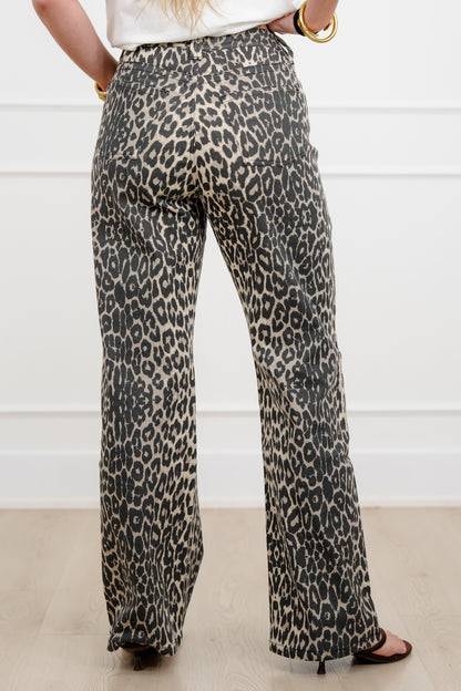 Plus/Reg Animal Print High Rise Straight Leg Pants - Freckled Poppy