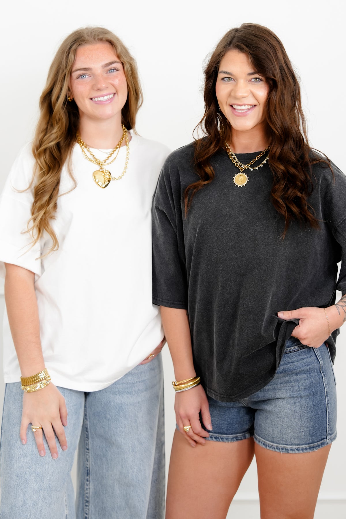 Solid Color Short Sleeve Crew Neck Top - Freckled Poppy