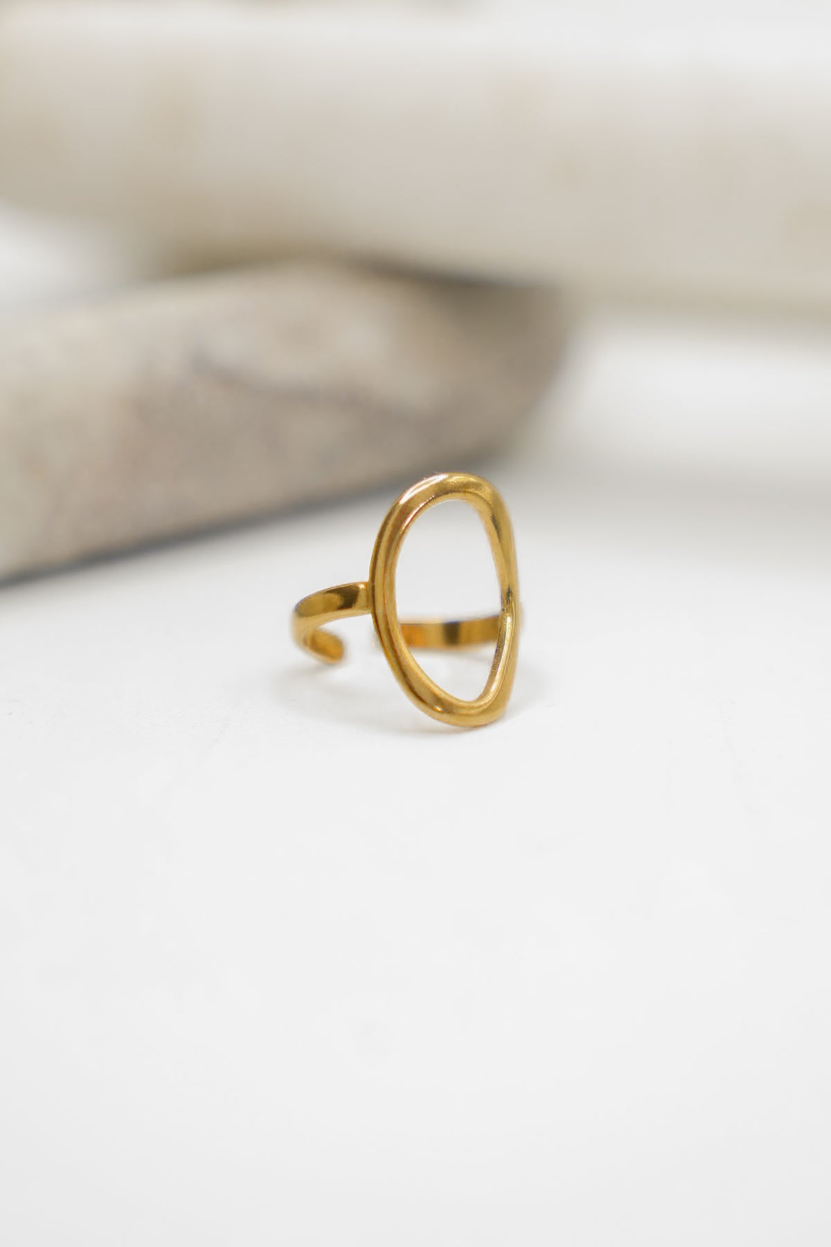 18k Non-Tarnish Stainless Steel Adjustable Open Oval Ring - Freckled Poppy
