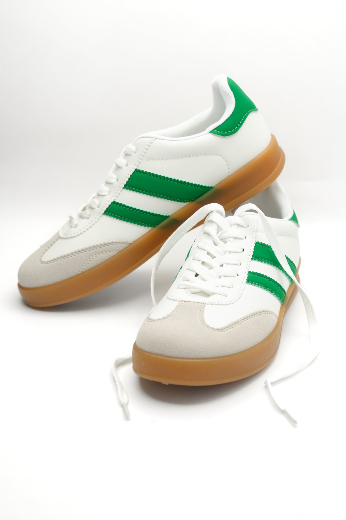 Retro Stripe Lace Up Gum Sole Sneakers - Freckled Poppy