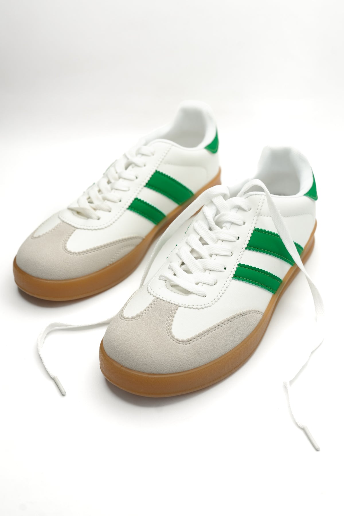Retro Stripe Lace Up Gum Sole Sneakers - Freckled Poppy