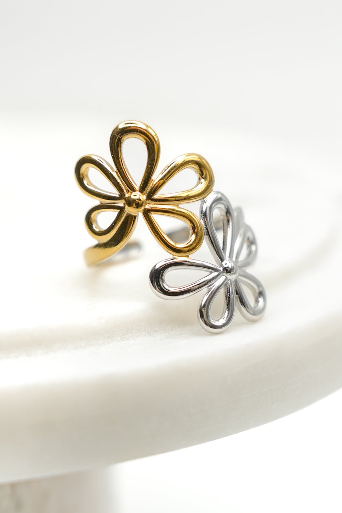 Raising Surfers The 2T Hippie Dainty Adjustable Ring - Freckled Poppy