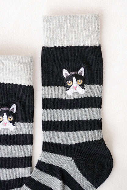Just Hanging Embroidered Crew Socks - Freckled Poppy