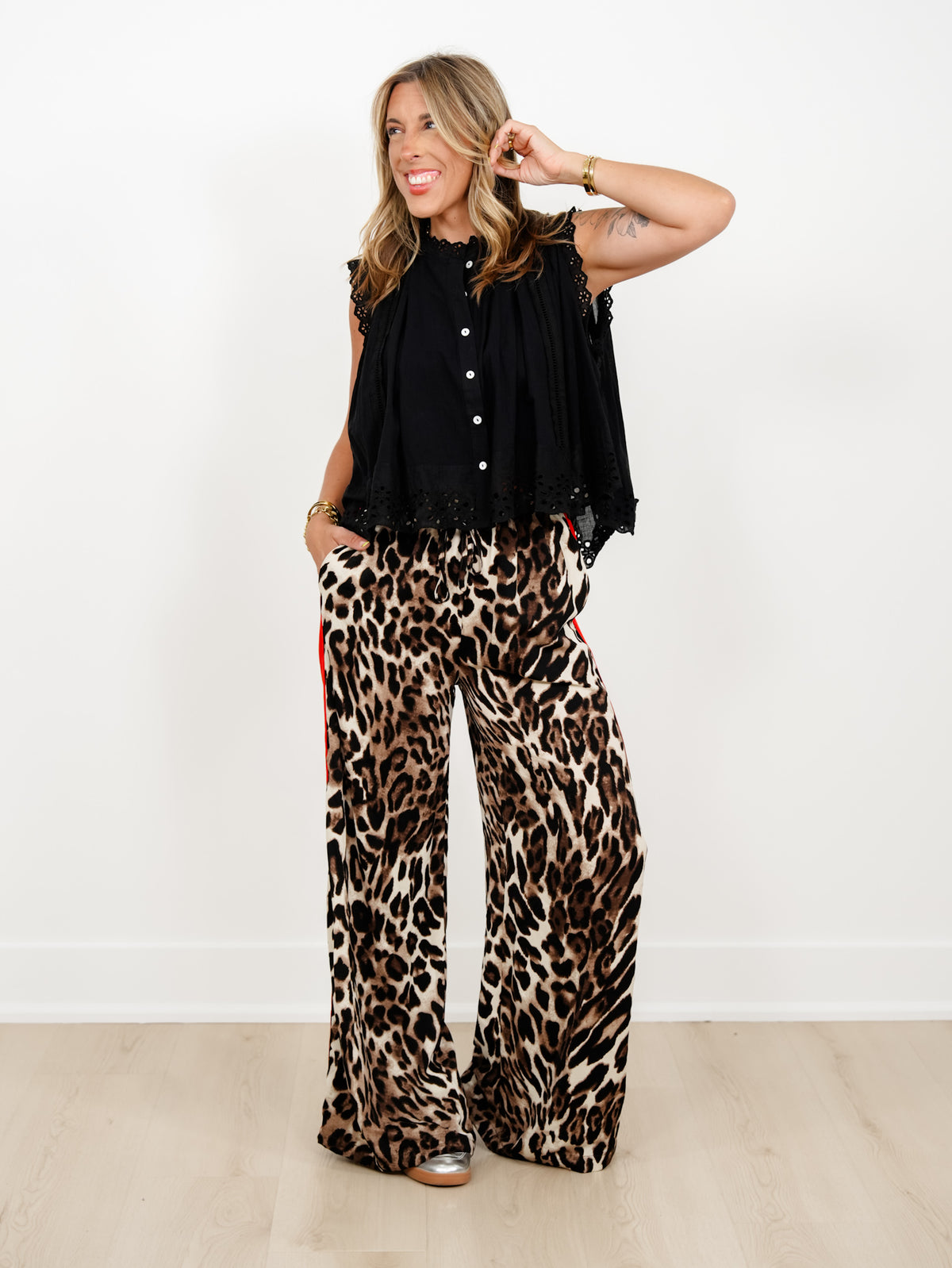 Sleeveless Pleated Button Down Top with Eyelet Trim - Freckled Poppy