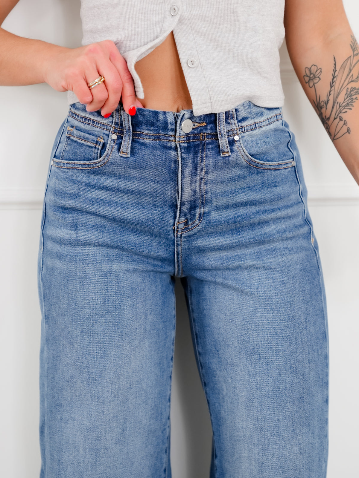 Risen High Rise Medium Wash Wide Leg Jeans - Freckled Poppy