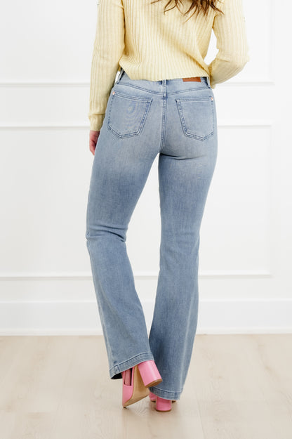 Judy Blue Sunday Stroll Mid Rise Medium Wash Bootcut Jeans with Front Patch Pockets - Freckled Poppy