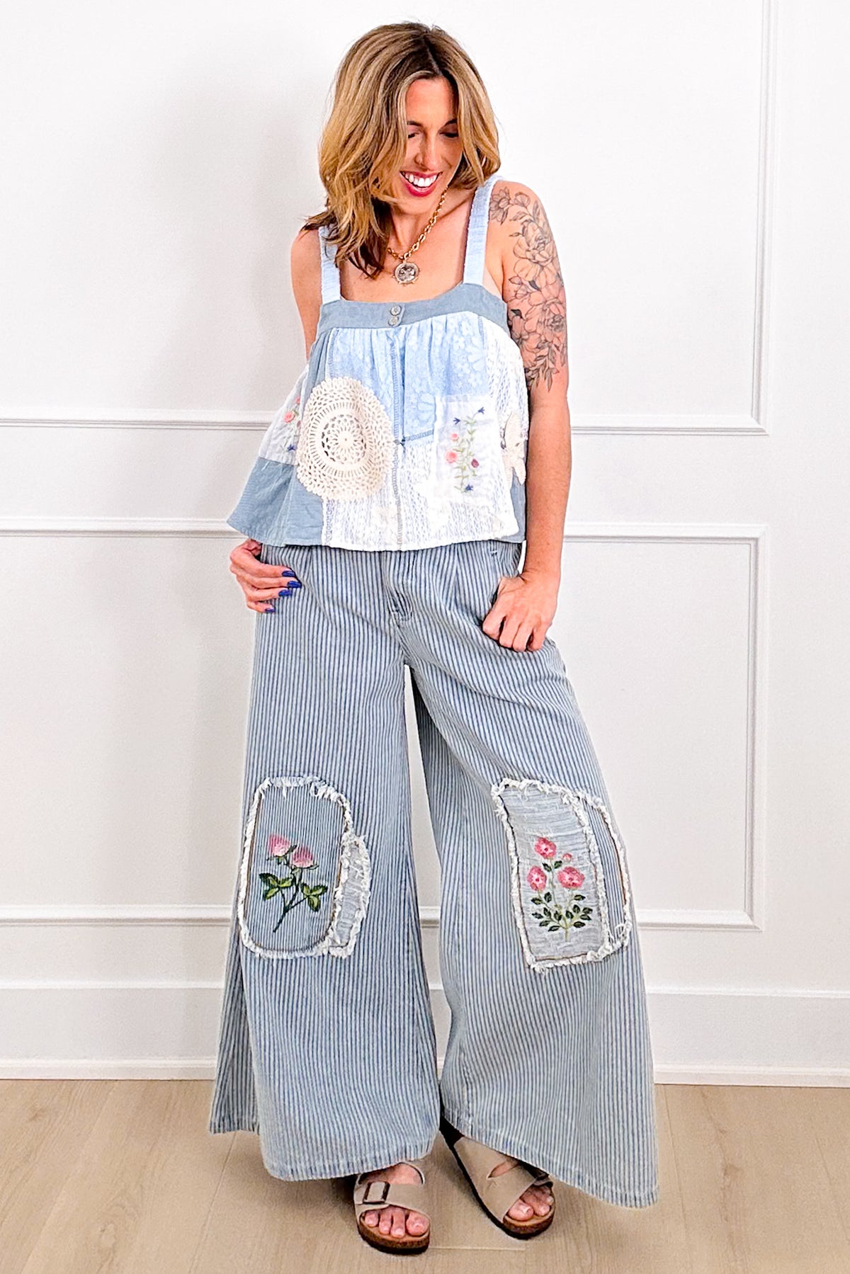 POL Sleeveless A-Line Top with Lace - Freckled Poppy