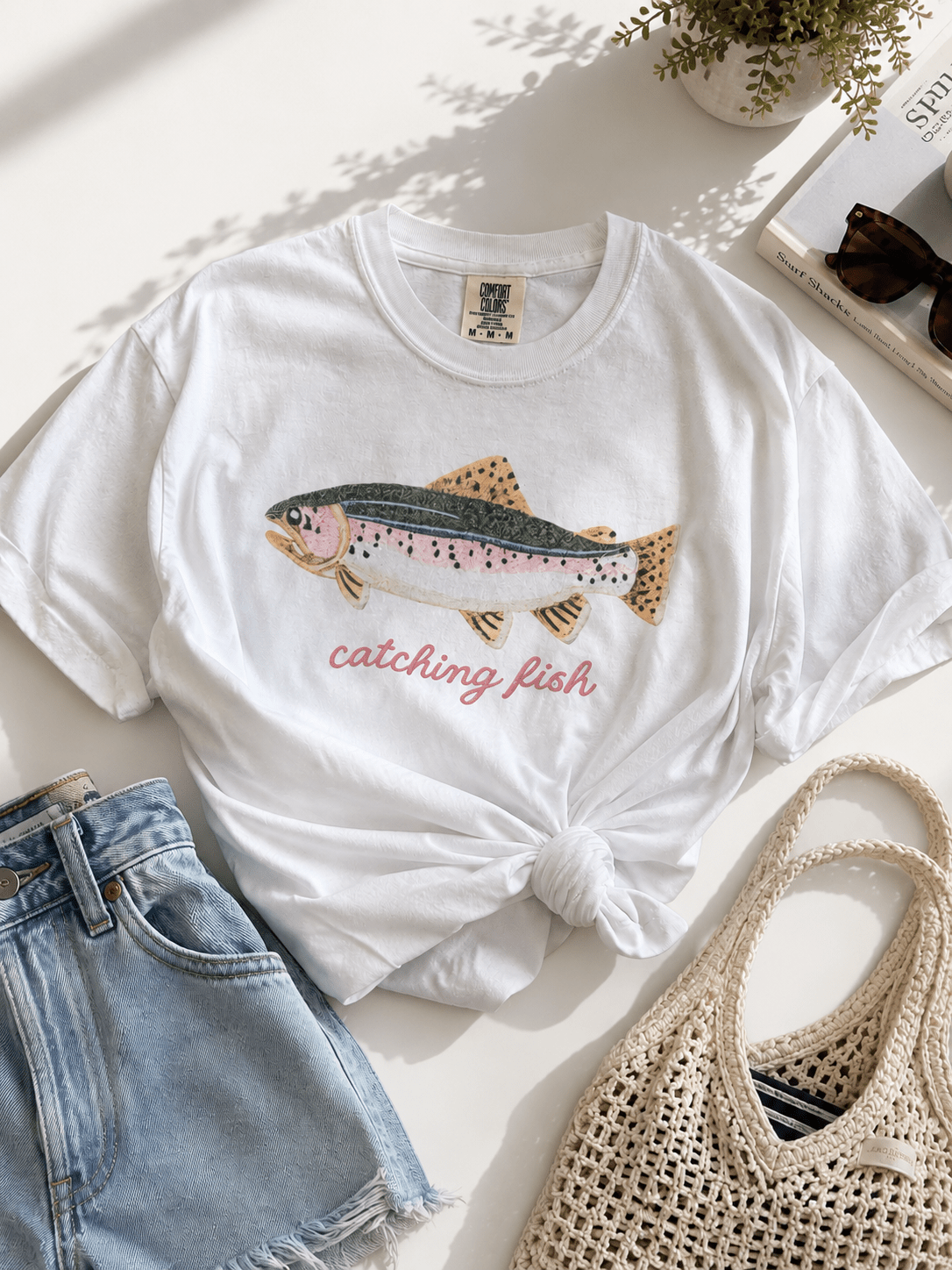 Plus/Reg Short Sleeve "Catching Fish" Graphic Tee - Freckled Poppy