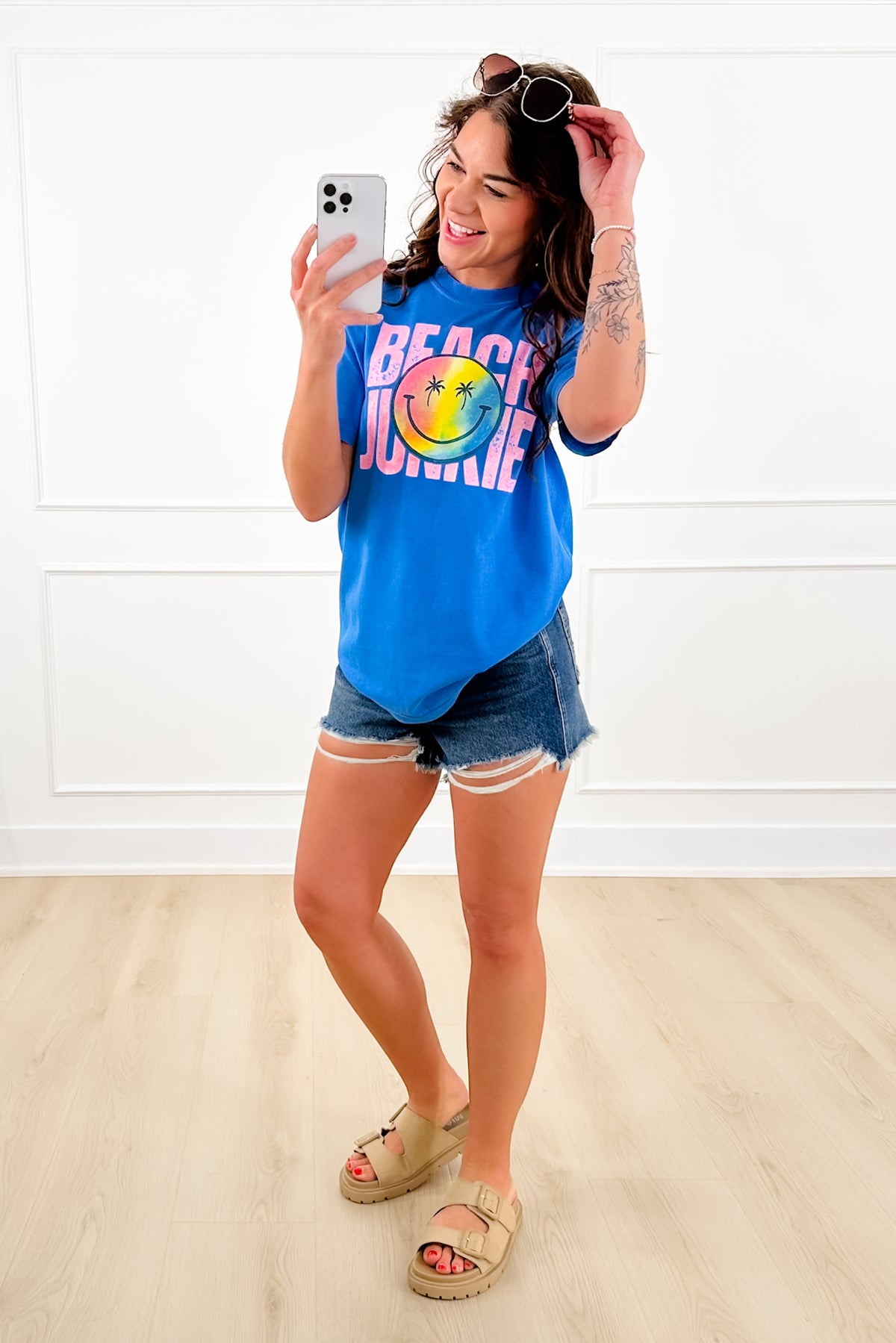Plus/Reg Short Sleeve "Beach Junkie, Smiley" Graphic Tee - Freckled Poppy