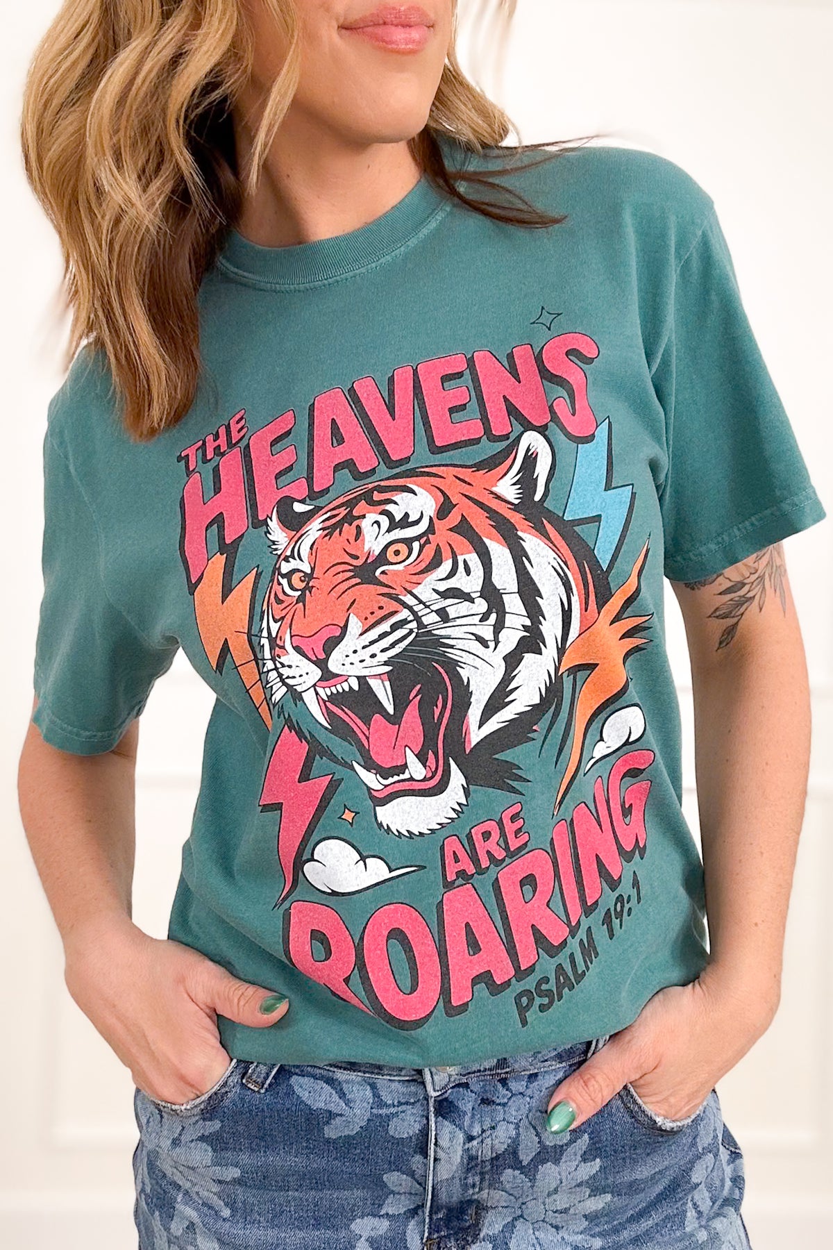 Plus/Reg Short Sleeve "The Heavens Are Roaring" Graphic Tee - Freckled Poppy