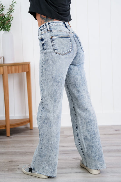 Judy Blue Bad Blood High Rise Light Mineral Wash Raw Hem Wide Leg Jeans - Freckled Poppy